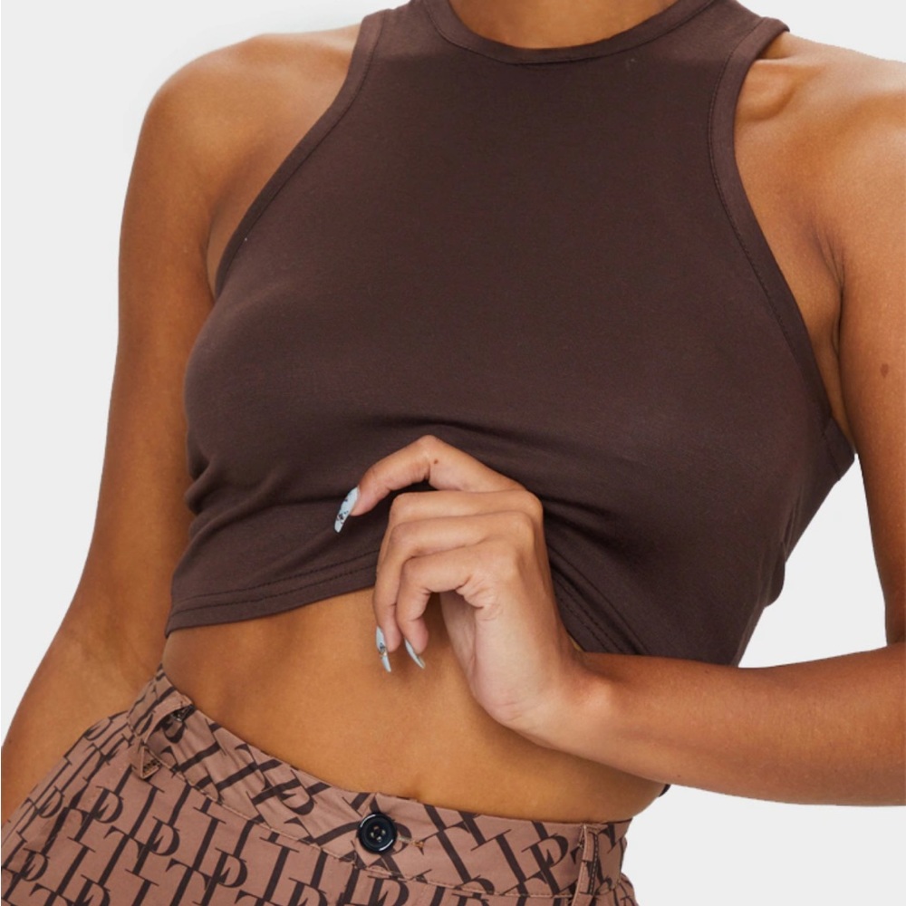 NWT Pretty Little Thing Brown Sleeveless Crop Top - Picture 4 of 8